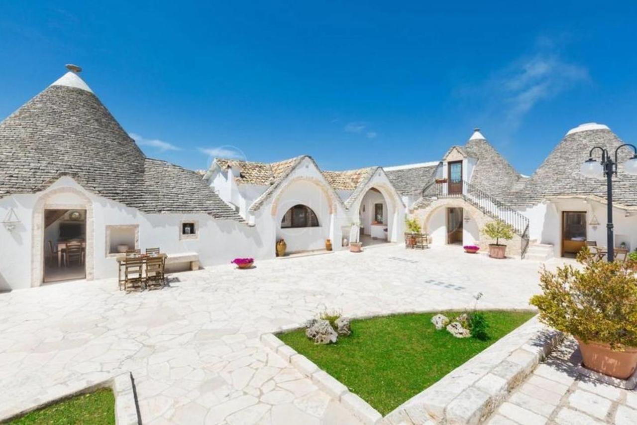 Fascino Antico Trulli B&B Martina Franca Eksteriør bilde